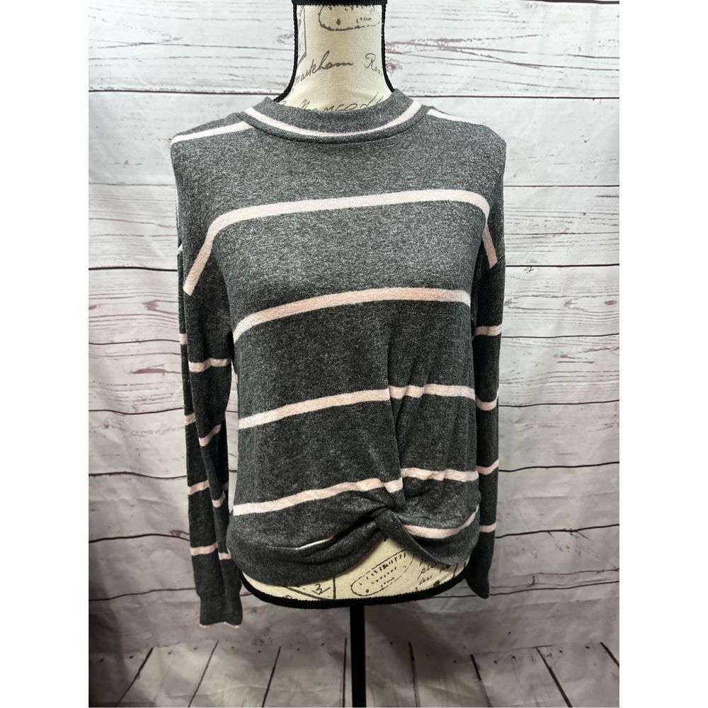 June & Hudson Gray Striped Twist Front Long Sleeve Top, Casual Crewneck Pullover
